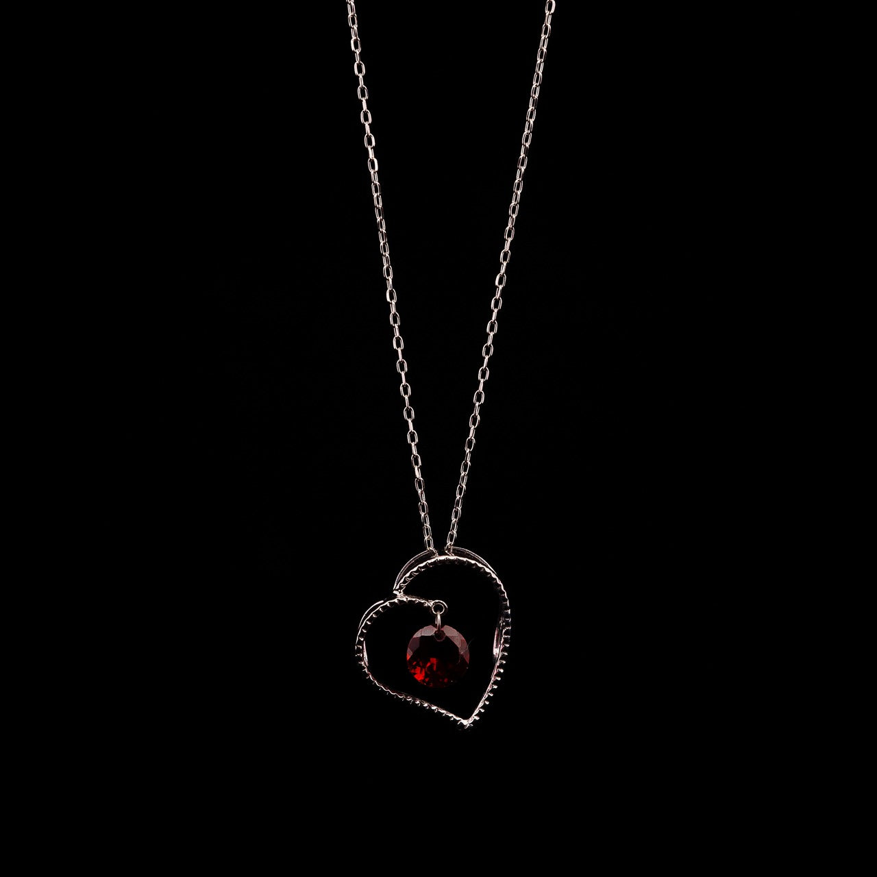 Gold Heart Circle Garnet